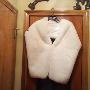 Faux Fur Wrap, NWOT